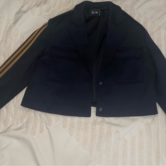 Adidas Ivy Park Black Pack Crop Suit Jacket Never Worn - Picture 2 of 7